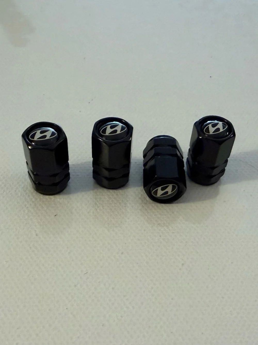 Hyundai Valve Stem Caps in Black Set of 4 NWT